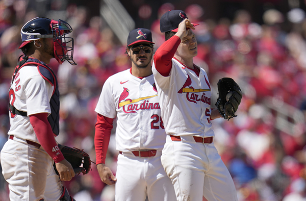 Gray fans 12, but Cards still fall to Brewers 2-0