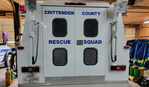 Boat in distress retrieved by Crittenden rescue squad