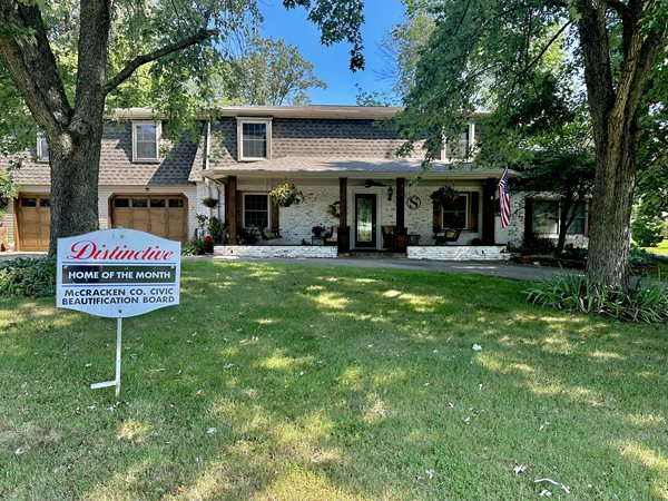 McCracken County Civic Beautification Board August Home of the Month