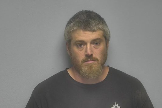 Princeton man charged with threatening federal officials