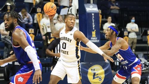 Racers throttle TSU for ninth straight win, 67-44 
