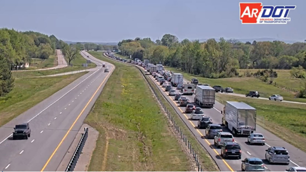 Unprecedented traffic marks end of eclipse adventure
