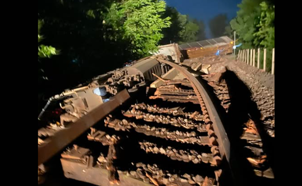 Train derails in Hickman County; not a hazmat situation