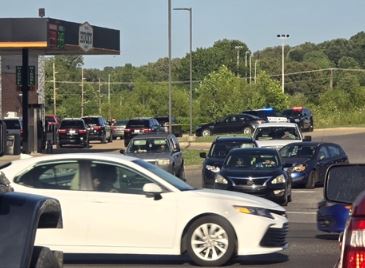 Man found dead in a vehicle in Murray