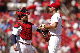 Wainwright, Molina tie battery record in Cards' loss to Nats