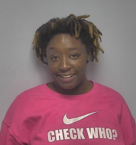 Paducah woman facing assault charge after stabbing incident