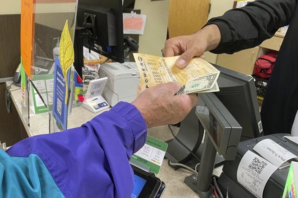 Winner in Washington state claims $754 million Powerball jackpot