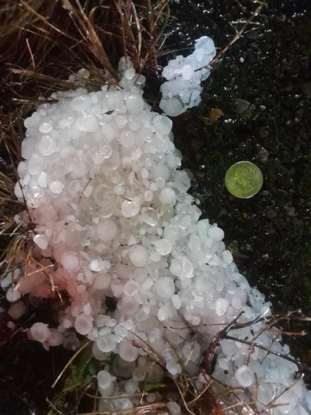 Pulaski County tornado, widespread large hail reported overnight