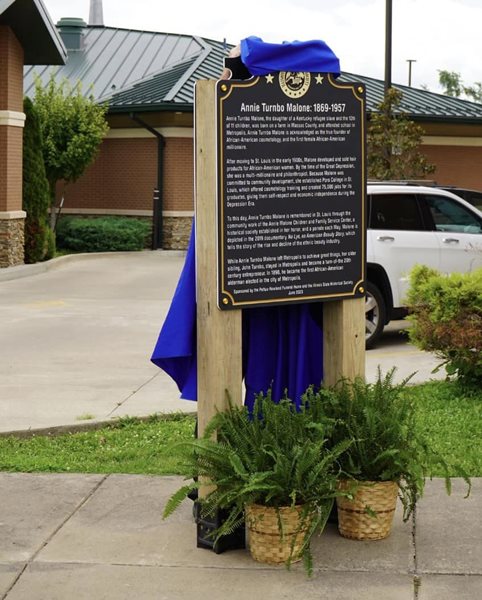 Historical markers honoring Massac County natives dedicated 