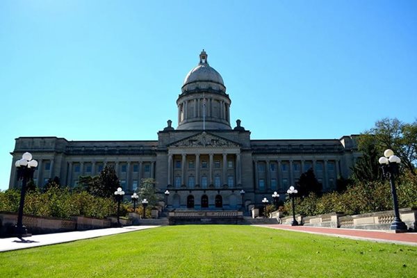Kentucky passes cancer testing mandate for insurers