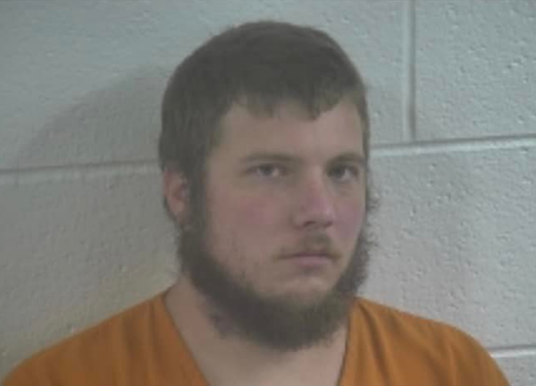 Murray man charged with assault, criminal abuse