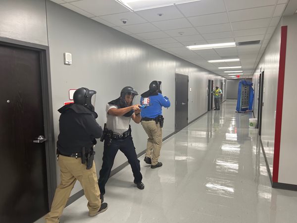 Mayfield police participate in active shooter training