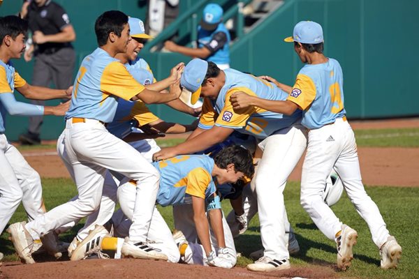 Hawaii wins Little League World Series