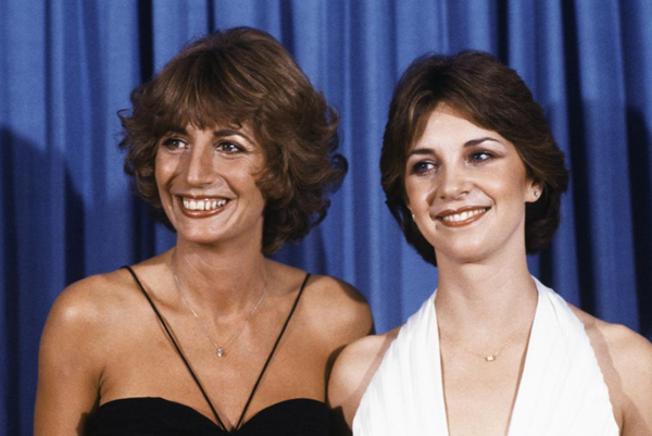 "Lavergne & Shirley" co-star Cindy Williams dies at 75