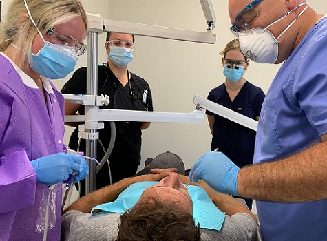 First UofL Dental Students Begin at Clinic at WKCTC