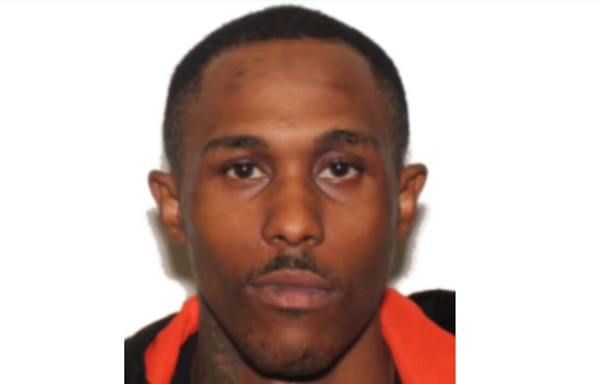 Two arrested, one sought in Paducah fentanyl trafficking case