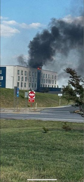 Fire on roof damages new Hampton Inn in Mayfield
