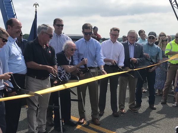 New US 60 bridge at Smithland opens to traffic