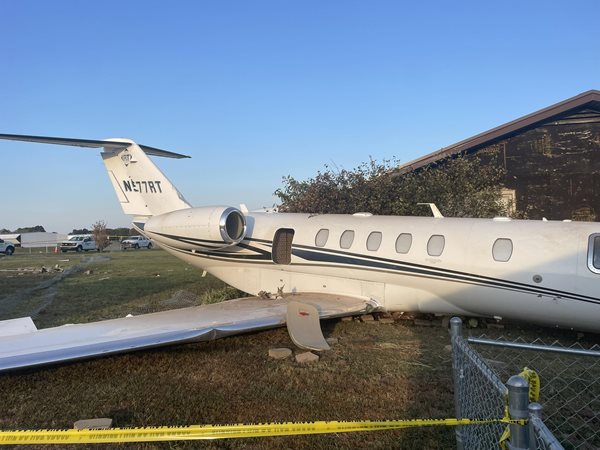 Jet runs off runway in Mayfield, strikes house