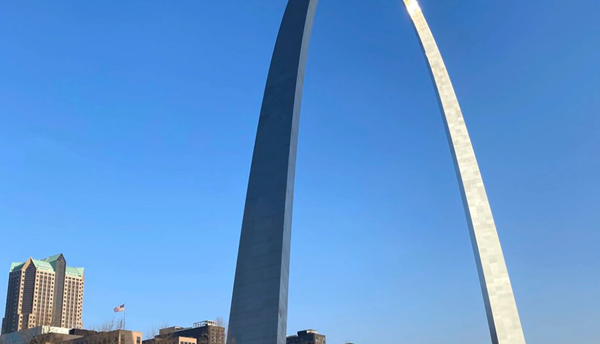 St. Louis Arch requiring masks during visit