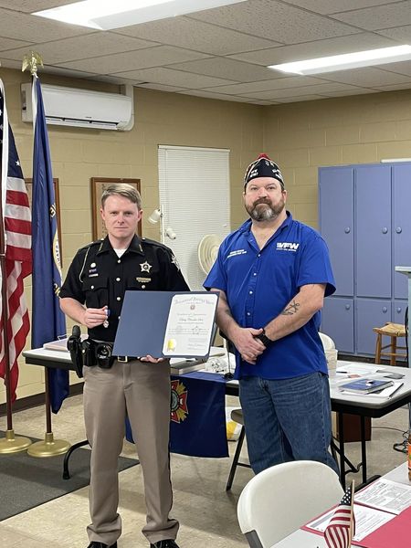 Graves VFW post honors sheriff's deputies for tornado heroism