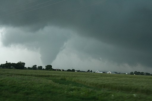 3 tornadoes touch down in central Kentucky