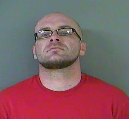 Eddyville traffic stop ends in drug, forgery charges for wanted pair