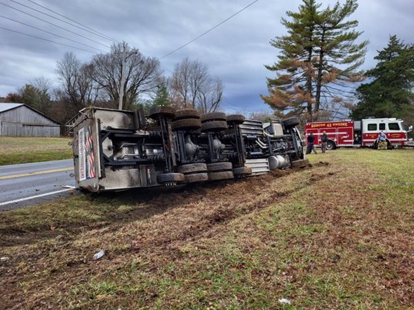 Semi tanker overturns on US 62 west of Paducah