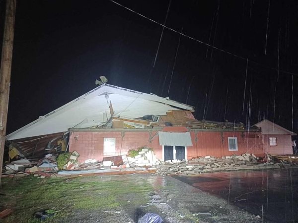 McCracken church destroyed; Missouri, Tennessee fatalities in wave of strong storms