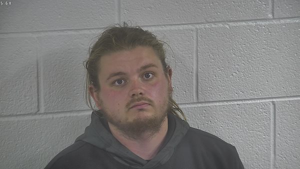 Graves County stop results in drug and gun charges for Murray man