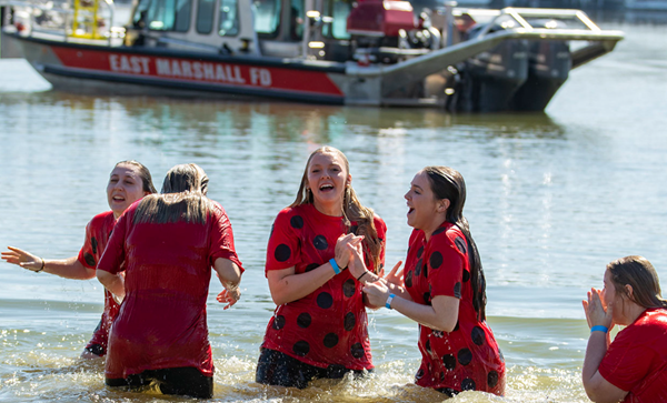 Polar Plunge splashes into Kentucky Lake in March