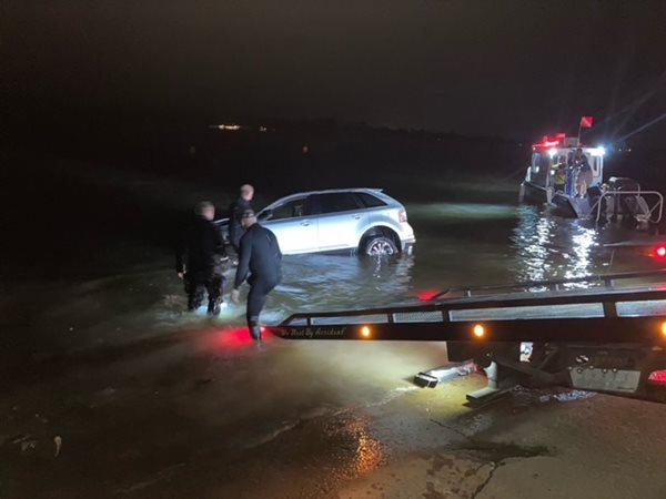 Submerged SUV recovered from Ohio River